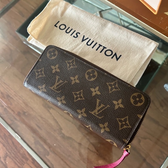 Louis Vuitton Brown and Gold Wallet - Picture 9 of 12